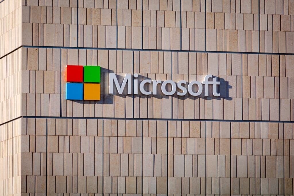 Elizabeth Warren Targets Amazon, Google, Microsoft And Meta After Warning That AI Data Centers 'Use As Much Electricity As 100,000 Households'