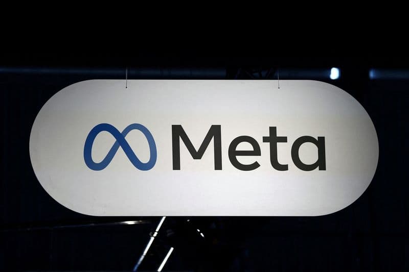 Exclusive-Meta vowed to stop illegal financial ads in Britain. It failed 1,000 times in a week