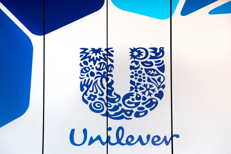 Unilever, Kraft Heinz held talks to merge food business and condiments division, FT reports
