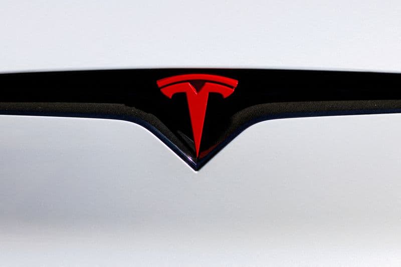 Tesla stock reverses course as capex hike offsets Q1 beat