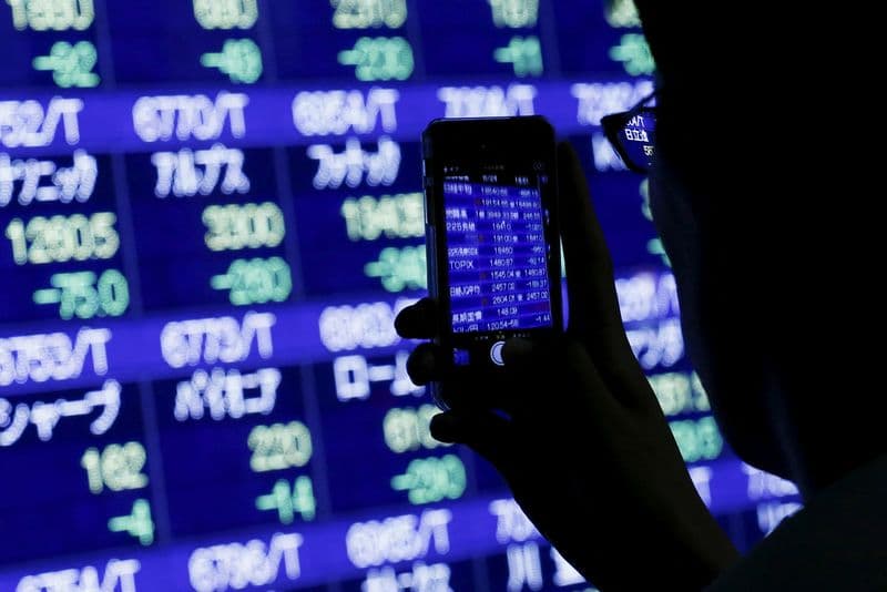 Stocks mixed as investors digest US job growth, chipmaker earnings and elevated oil