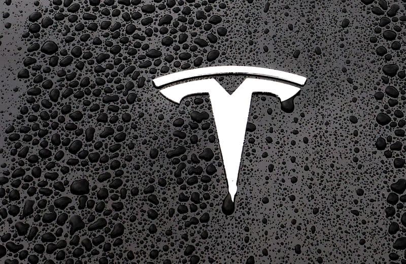 Tesla authorised to test supervised self-driving software in Belgium