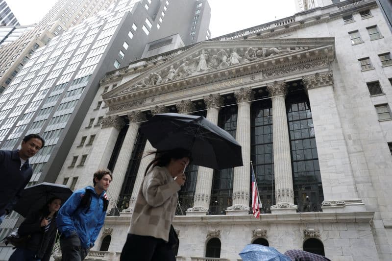 Wall St futures gain on US-Iran peace talk hopes