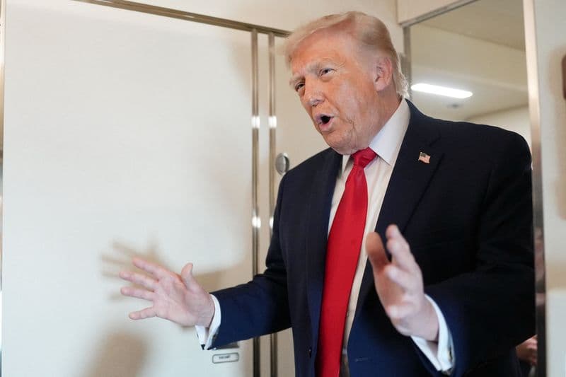 Trump says Israel and Iran 'looking to do an immediate ceasefire'