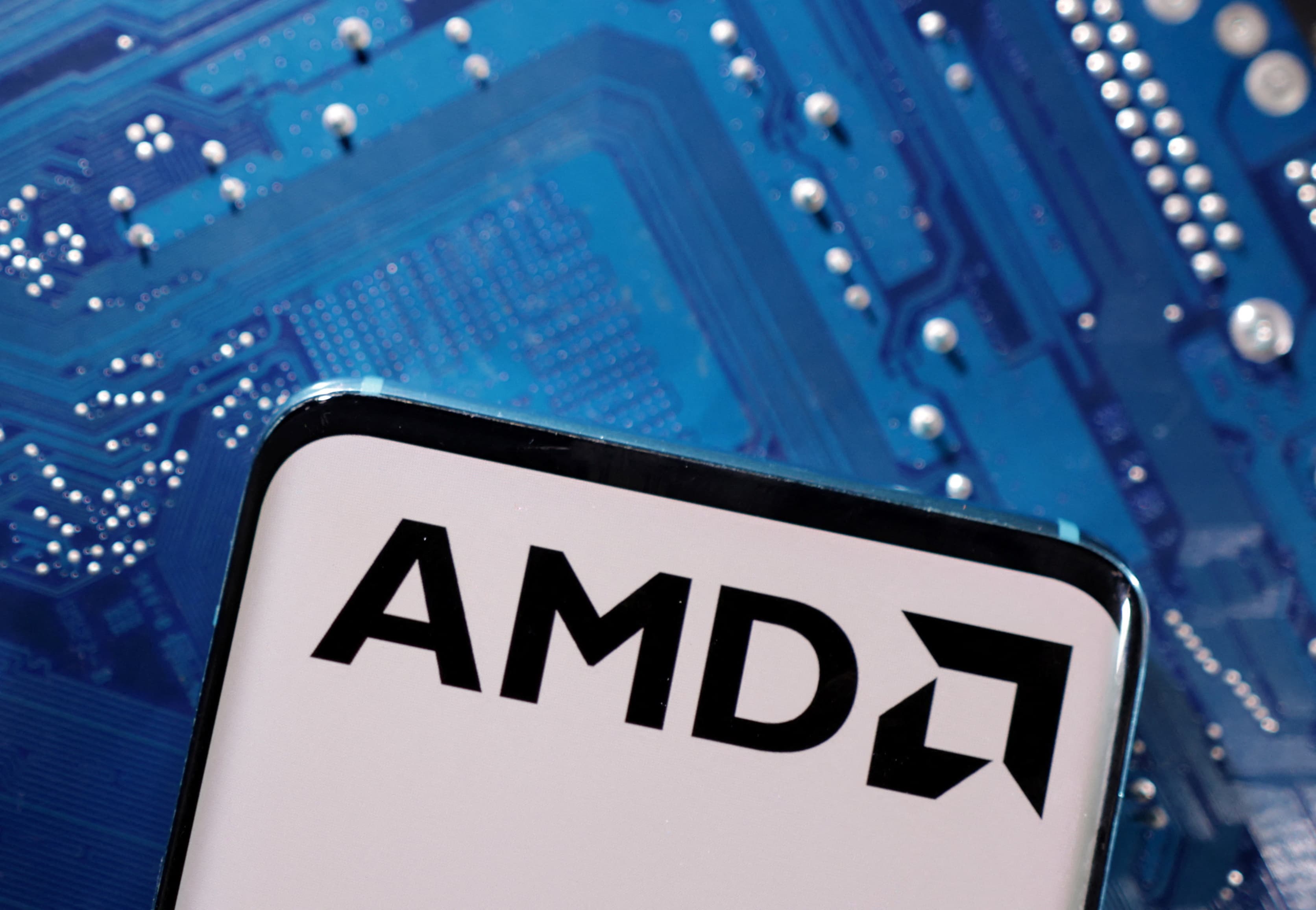Wolfe Research sees substantial upside to AMD estimates