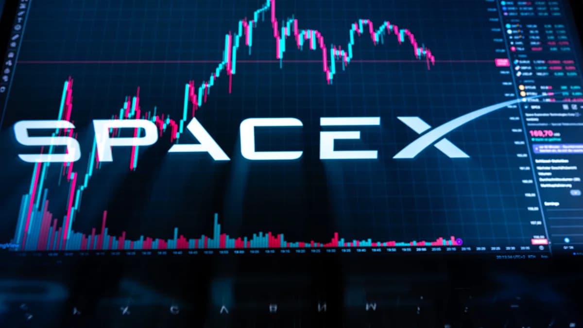 SpaceX has a 'historical analogy' in GE, market historian explains